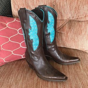 •BCBGirls• Cowboy Boots